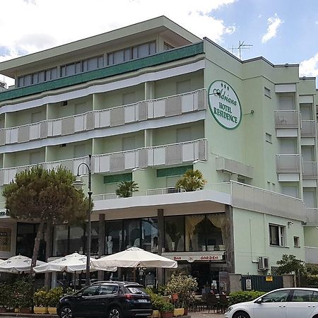 تْشيزيناتيكو Hotel Residence Adriana المظهر الخارجي الصورة