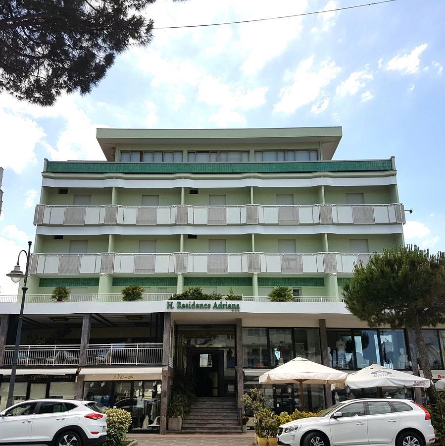 تْشيزيناتيكو Hotel Residence Adriana المظهر الخارجي الصورة
