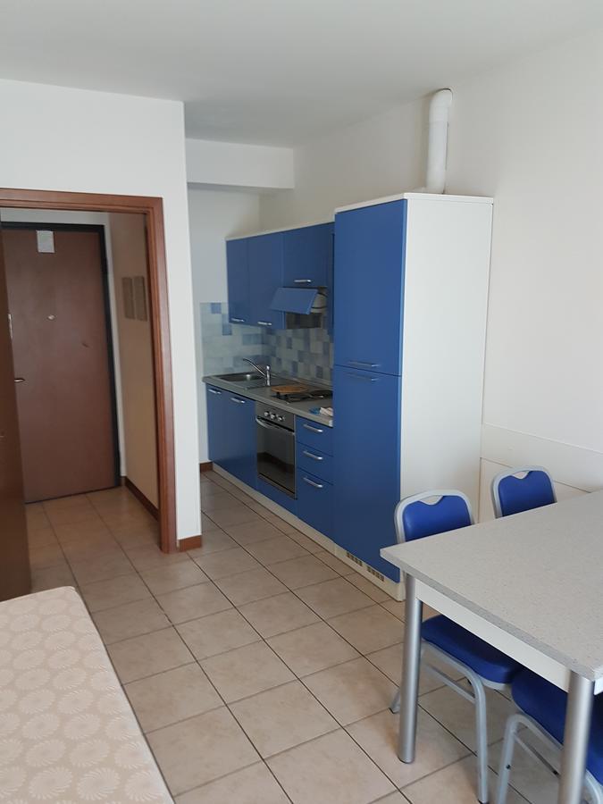 تْشيزيناتيكو Hotel Residence Adriana المظهر الخارجي الصورة