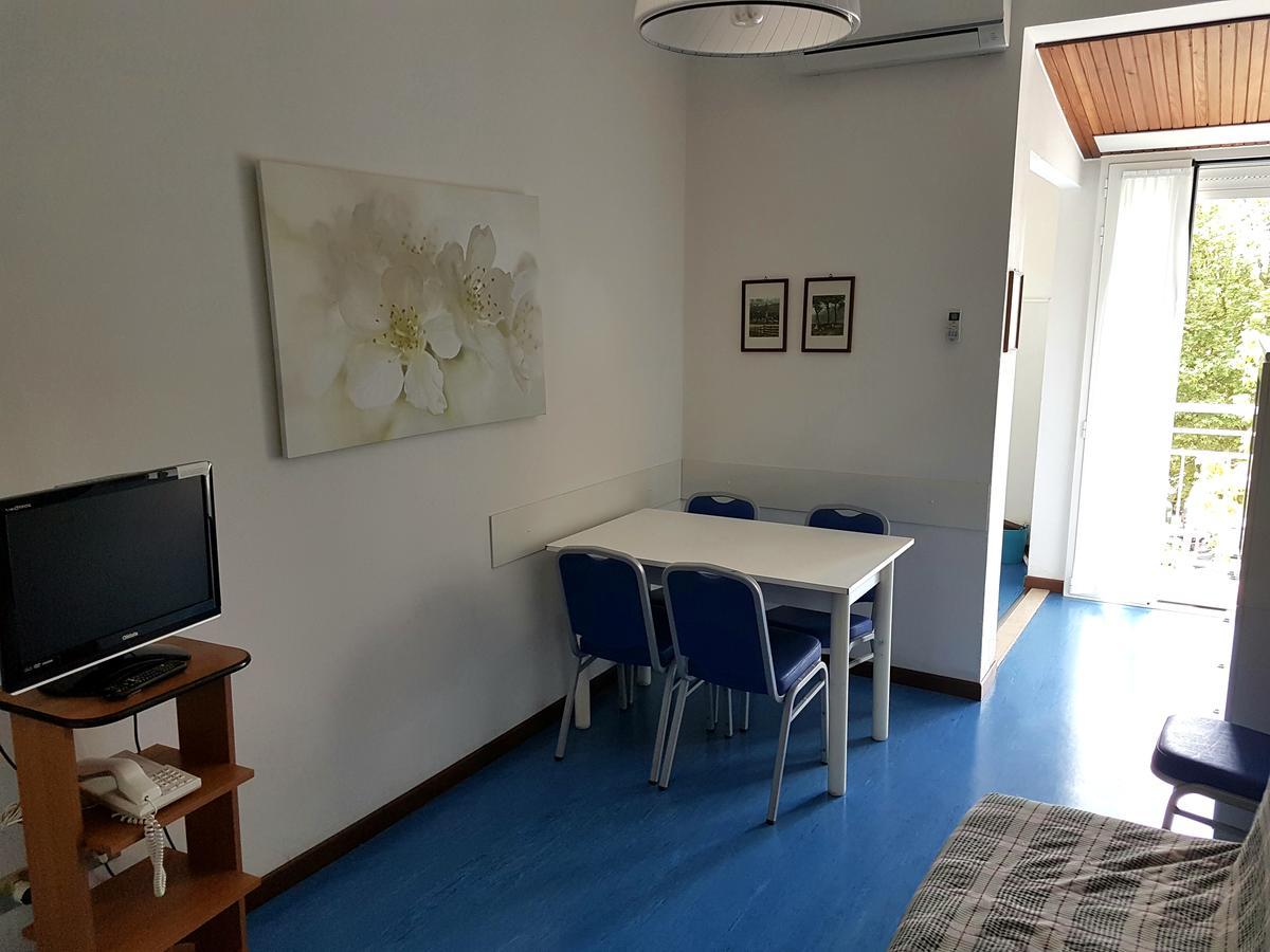تْشيزيناتيكو Hotel Residence Adriana المظهر الخارجي الصورة